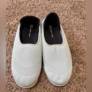 Mahabis Cream and Black Slippers
